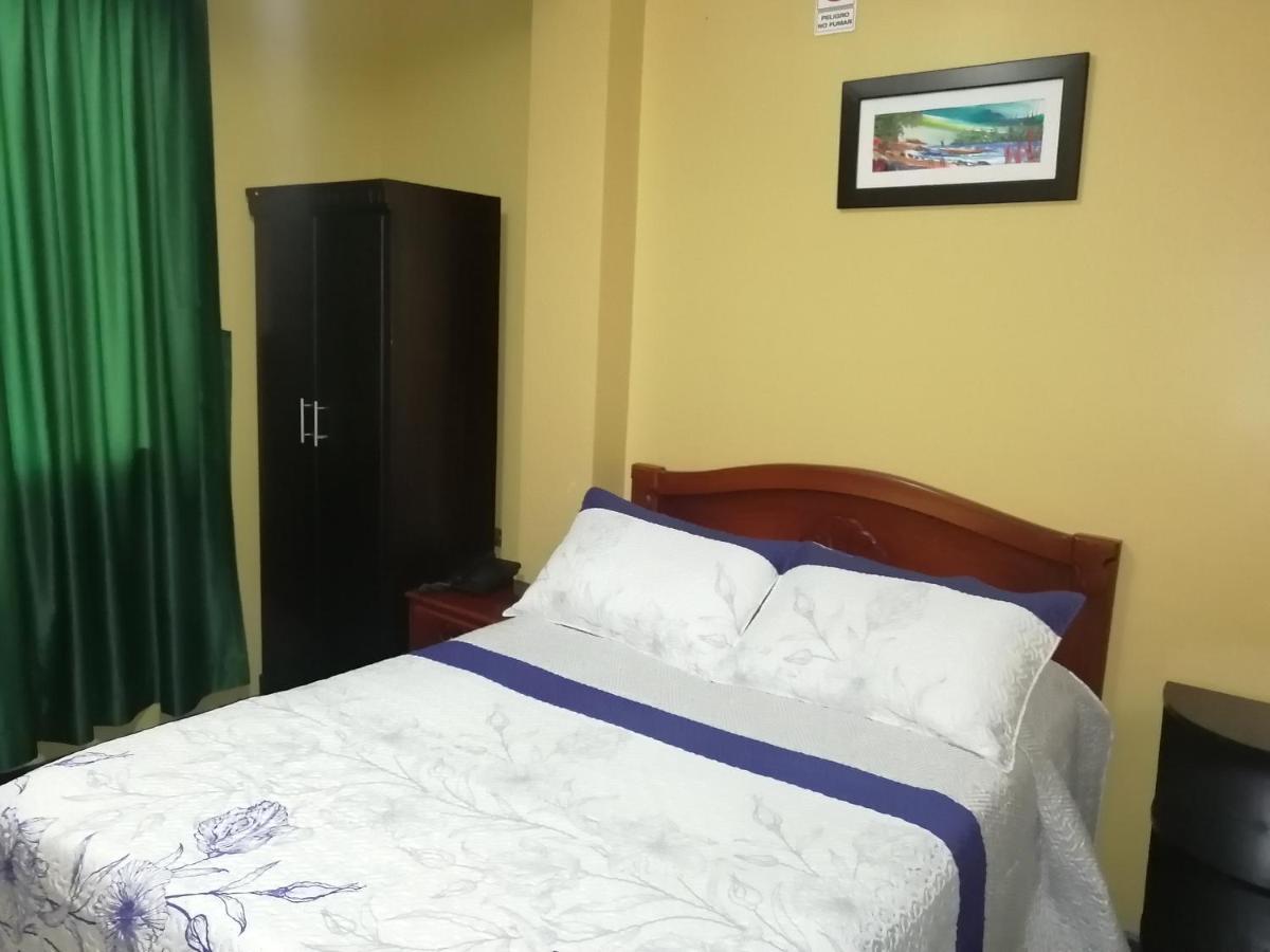 Hostal Los Lirios Loja Ngoại thất bức ảnh